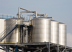 Level Measurement Solutions for the Petrochemical Industries